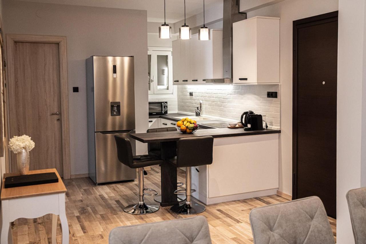 Charissa Apartment 沃洛斯 外观 照片